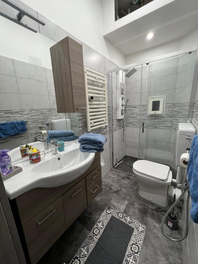 Apartamento Grey House Génova Exterior foto